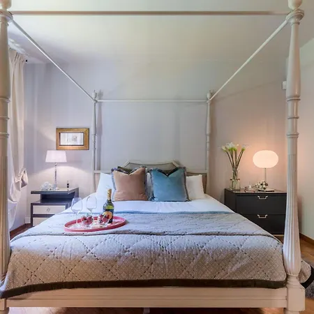 The Secret Escape. Luxury Redefined. Villa *