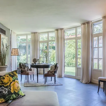 Villa The Secret Escape. Luxury Redefined.