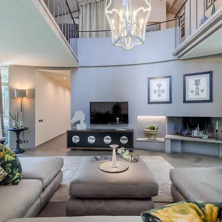 The Secret Escape. Luxury Redefined. Villa Lucca