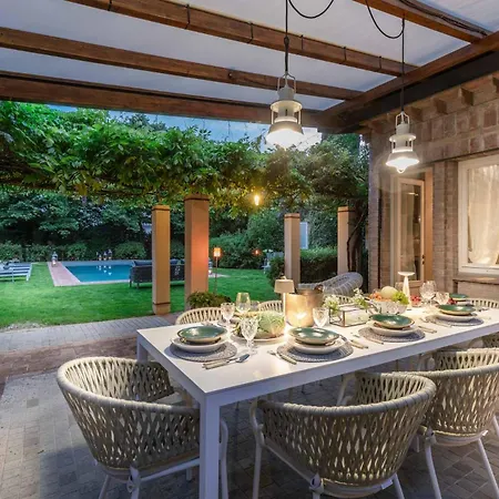 The Secret Escape. Luxury Redefined. Villa *